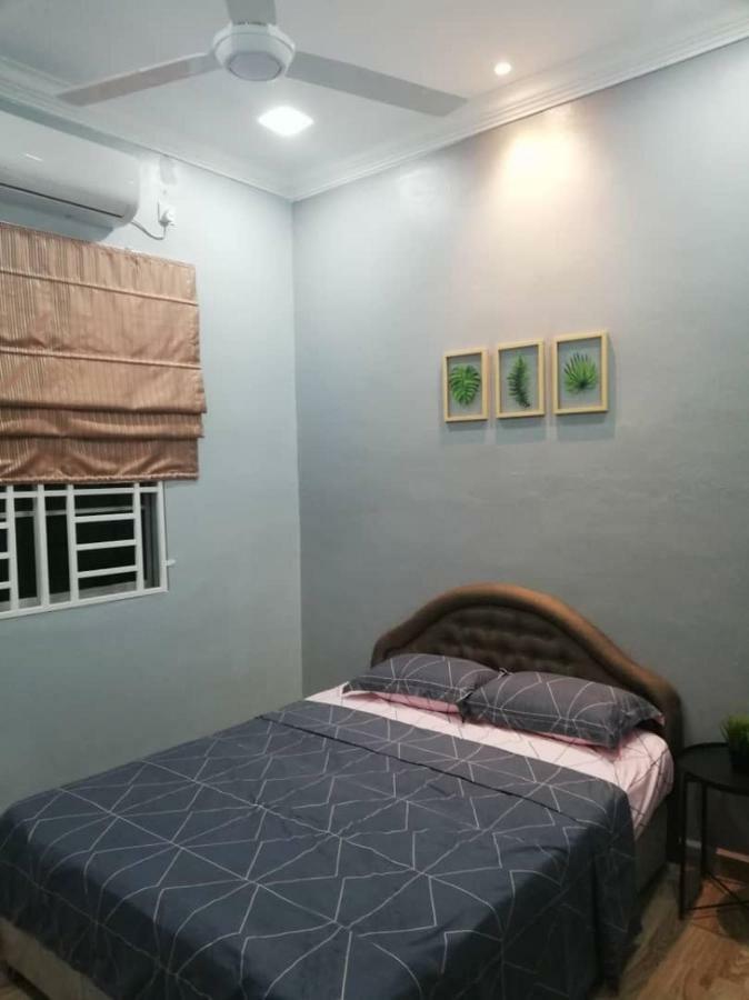 Damai D Homestay Kangar Exterior photo